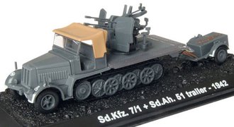 Sd.Kfz.7/1 with Sd.Ah.51 - 24th Panzer Division, German Army, Battle of Stalingrad, September 1942