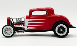 1:18 1932 Ford Three Window (Peppermint Twist)