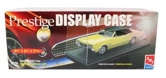 1:25 Prestige Plastic Display Case