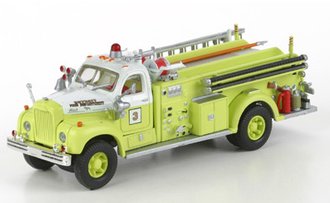 Mack B Fire Pumper "Detroit"
