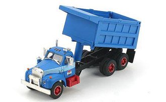 Mack B Dump Truck "Sohio" *** Dump Piston Loose in Package - Bad Blister Card ***