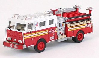 1:87 Seagrave Fire Truck (Red/White)