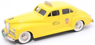 1941 Packard Clipper Taxi - America Taxi 1991 (Yellow)