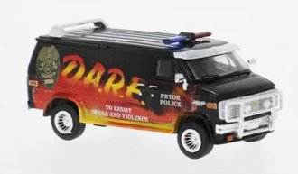 1:87 1983 Chevrolet C20 "D.A.R.E"