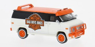 1:87 1983 Chevrolet C20 "Bad Boys Bikes"