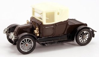 1910 Renault 12/16 (Brown) 1910 Renault 12/16 (Brown)