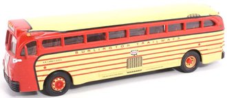 1:50 GM 743 Bus "Burlington Trailways" (Stripes)
