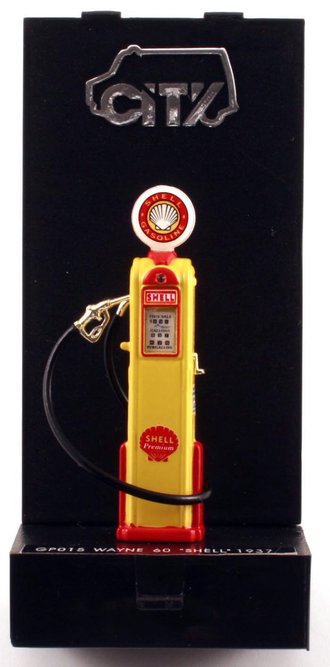 1937 Wayne 60 Gas Pump "Shell" 1937 Wayne 60 Gas Pump "Shell"