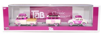 Chase 1:64 1960 VW Double Cab Truck USA Model w/1953 VW Beetle Deluxe USA Model "Tab" **Pink Trim**