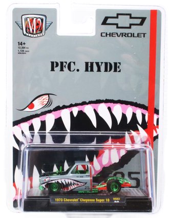 Chase 1:64 1973 Chevrolet Cheyenne Super 10 Bedless "PFC. Hyde" Chase 1:64 1973 Chevrolet Cheyenne Super 10 Bedless "PFC. Hyde"