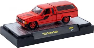 Chase 1:64 1985 Toyota Pickup (Red/Black) Chase 1:64 1985 Toyota Pickup (Red/Black)