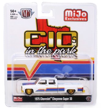 Chase 1:64 1975 Chevrolet Cheyenne Super 30 Dually "C10s In The Park" Chase 1:64 1975 Chevrolet Cheyenne Super 30 Dually "C10s In The Park"