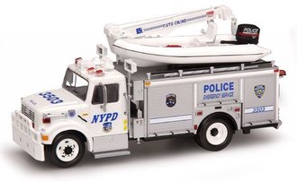 1:64 International-Saulsbury Emergency Support Vehicle "NYPD #3503" 1:64 International-Saulsbury Emergency Support Vehicle "NYPD #3503"