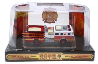 1:64 Seagrave Fire Pumper "Philadelphia, PA #E45"