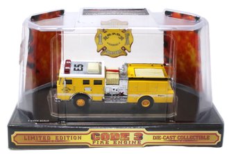 1:64 Seagrave Fire Pumper "Honolulu, HI #E5"