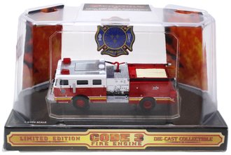 1:64 Seagrave Fire Pumper "Louisville, KY #15"