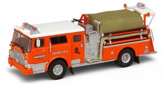 1:64 Mack CF Fire Pumper "Firehouse Expo - Engine 6"