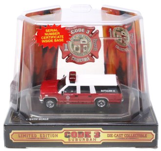 1:64 GMC Suburban "City of Los Angeles Fire Dept. Battalion 15"