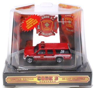 1:64 GMC Suburban "Boston Fire Dept. Battalion D9"