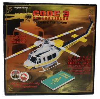 1:64 Bell 412 Helicopter & Landing Pad "L.A. County Fire Dept." *** Box Wear *** 1:64 Bell 412 Helicopter & Landing Pad "L.A. County Fire Dept." *** Box Wear ***