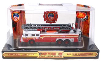 1:64 Seagrave Rear Mount Ladder Truck "FDNY Ladder #28 - Harlem Hilton"