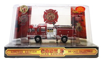 1:64 Pierce Class 1 Pumper " Los Angeles City Fire Dept. #39" 1:64 Pierce Class 1 Pumper " Los Angeles City Fire Dept. #39"