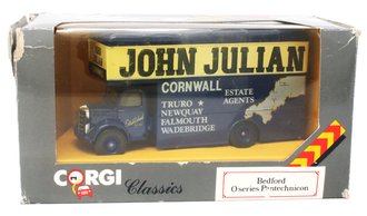 Bedford O Series Van Pantechnicon "John Julian" Bedford O Series Van Pantechnicon "John Julian"