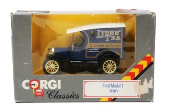 Ford Model T Van "Lyons' Tea"