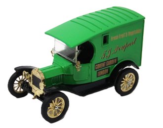 1915 Ford Model T (Green) ***Loose No Box***
