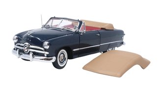 1:24 1949 Ford Custom Convertible (Colony Blue)