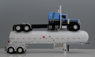 1:64 Peterbilt 389 w/Propane Tanker (Blue/Black/Silver) 1:64 Peterbilt 389 w/Propane Tanker (Blue/Black/Silver)