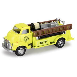 1:48 1954 GMC Fire Truck (Yellow)