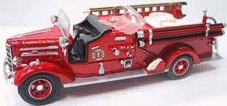 1948 Mack Open-Cab Pumper 1948 Mack Open-Cab Pumper