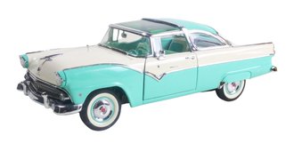 1:24 1955 Ford Crown Victoria (Sea Sprite Green) - RARE
