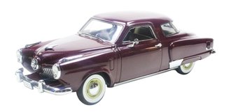 1:24 1951 Studebaker Commander Coupe (Commanche Red)