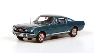 1:24 1965 Ford Mustang GT Fastback (Twilight Turquoise) - Limited Edition