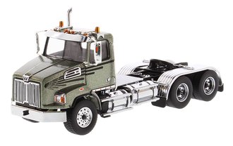 1:50 Western Star 4700 SB Tandem Tractor (Green) 1:50 Western Star 4700 SB Tandem Tractor (Green)