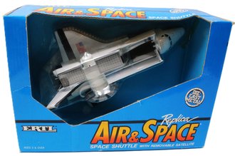 Space Shuttle w/Removable Satellite