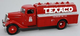 Texaco #22 1939 Studebaker Tanker (Red)