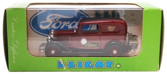 1:43 1932 Ford V8 Delivery Sedan "Longines" (Red) 1:43 1932 Ford V8 Delivery Sedan "Longines" (Red)