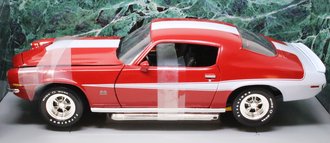 1:18 1969 Camaro Z/28 (Red w/White Stripes)