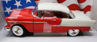 1:18 1955 Chevrolet Bel Air (Red/White) ***Box Damage***