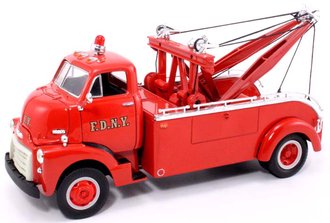 1:34 1952 GMC Tow Truck "FDNY" *** Inner Box Only *** 1:34 1952 GMC Tow Truck "FDNY" *** Inner Box Only ***