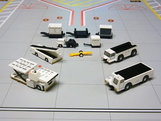1:200 Aircraft Support Equipment