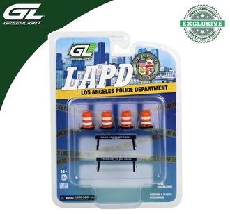 1:64 LAPD Road Accessory Pack 1:64 LAPD Road Accessory Pack