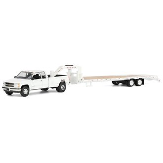 1:64 1998 Chevy Silverado 3500 Extended Cab w/Gooseneck Flatbed Trailer (Olympic White) 1:64 1998 Chevy Silverado 3500 Extended Cab w/Gooseneck Flatbed Trailer (Olympic White)