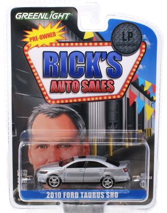 1:64 Rick's Auto Sales - 2010 Ford Taurus SHO (Silver)