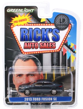 1:64 Rick's Auto Sales - 2013 Ford Fusion SE (Gray)