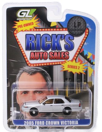 1:64 Rick's Auto Sales Series 2 - 2005 Ford Crown Victoria (Silver)