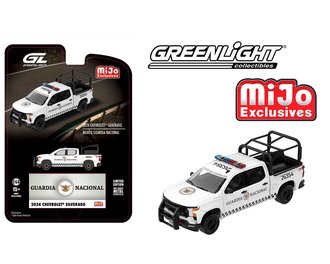 1:64 2023 Chevrolet Silverado "Police Mexico Guardia Nacional" 1:64 2023 Chevrolet Silverado "Police Mexico Guardia Nacional"